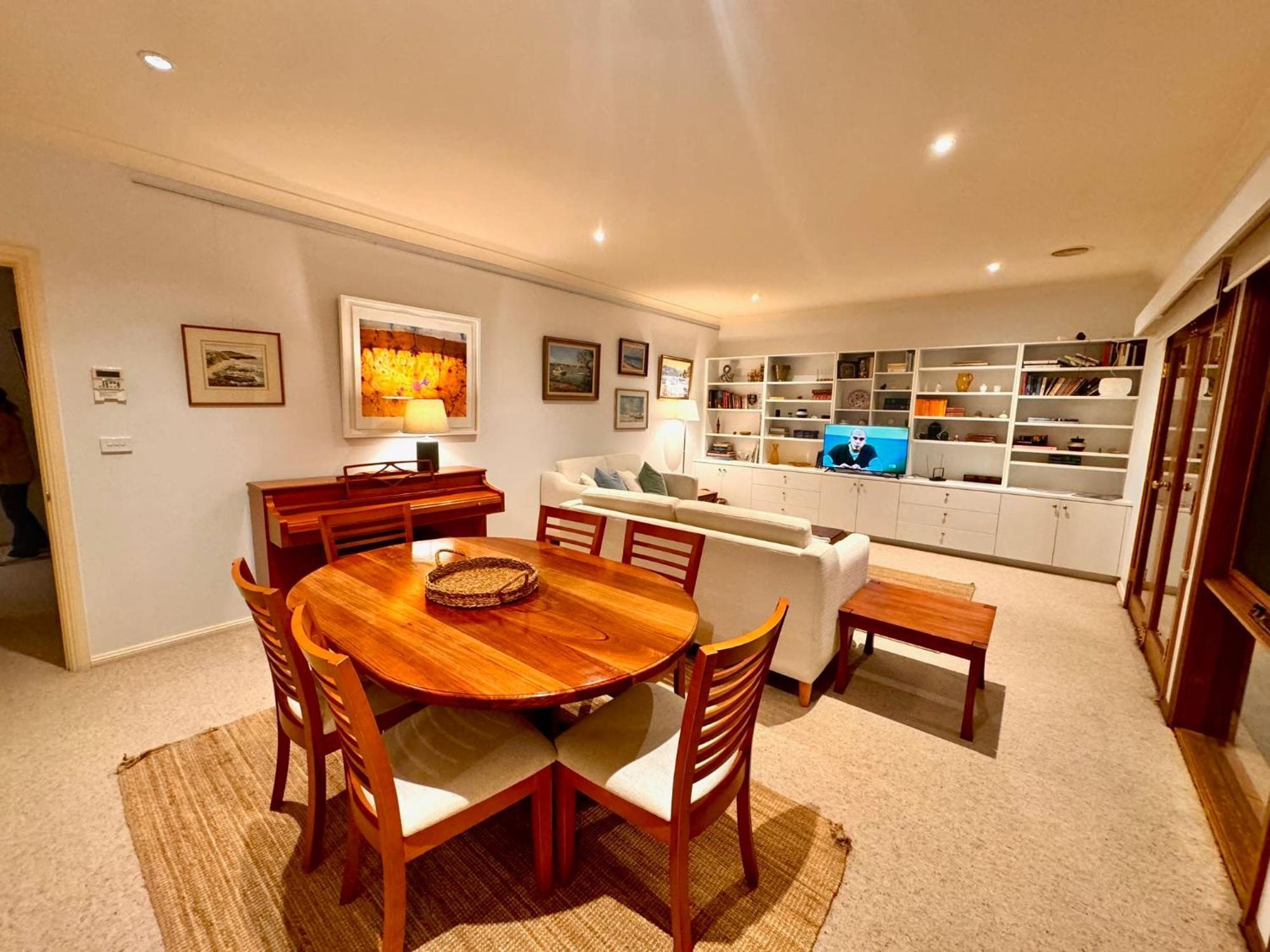 3 Bdrm 2 Bthrm House Close To Canberra Cbd & Anu Exterior foto