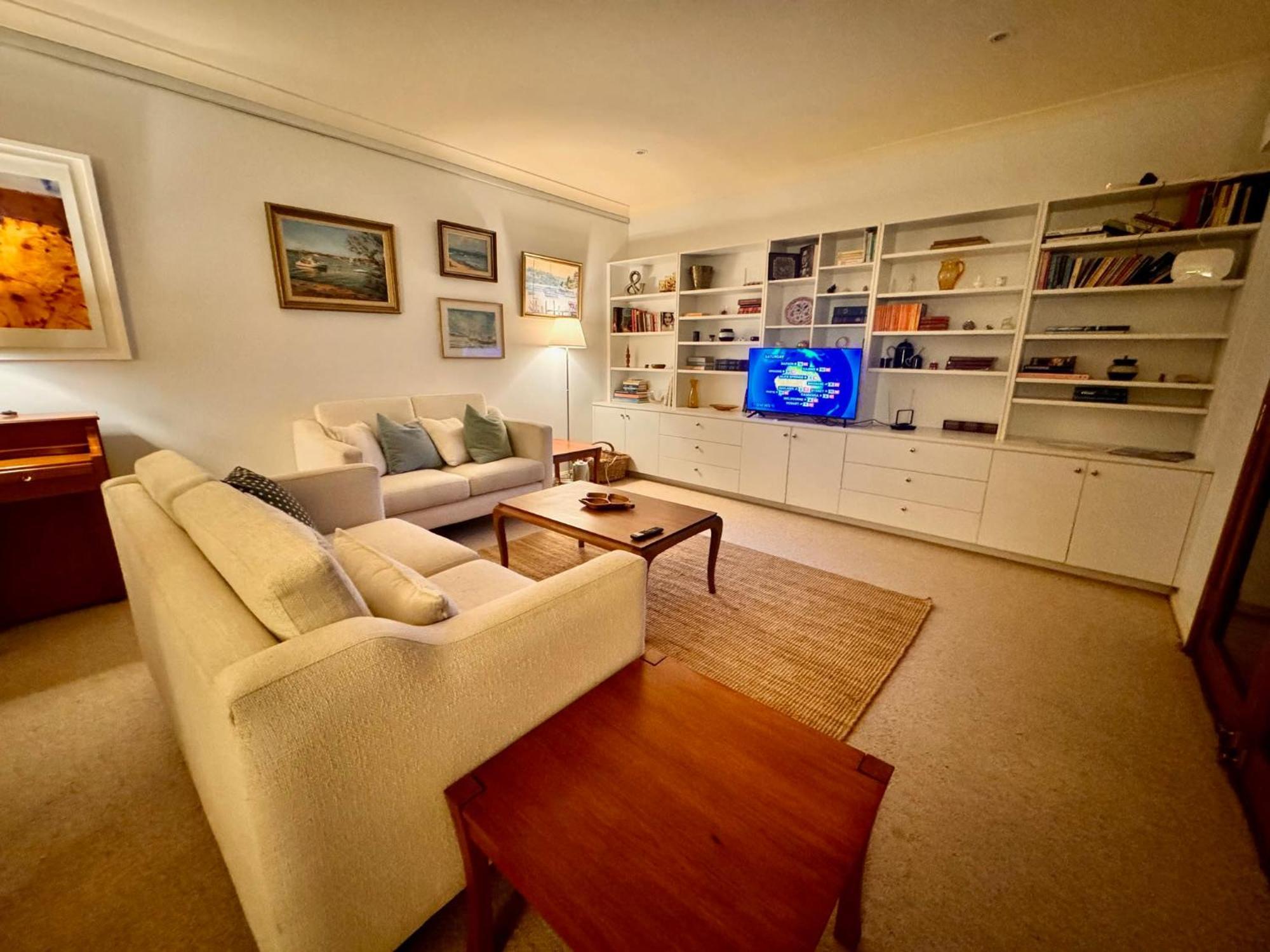 3 Bdrm 2 Bthrm House Close To Canberra Cbd & Anu Exterior foto